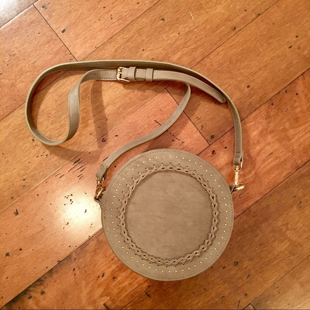 Round Crossbody Bag by Kinnucan’s